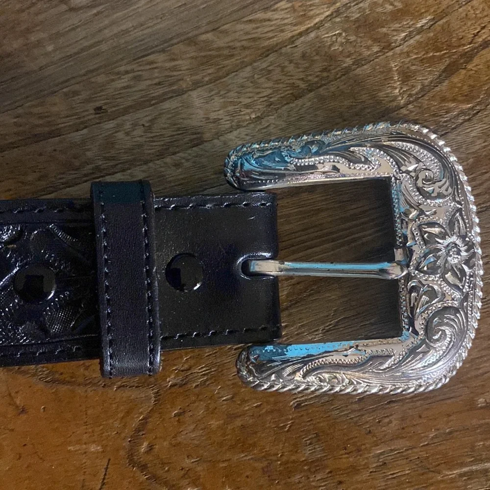 Vintage 90s Wehmeier Double S western belt size 42 black leather silver tone